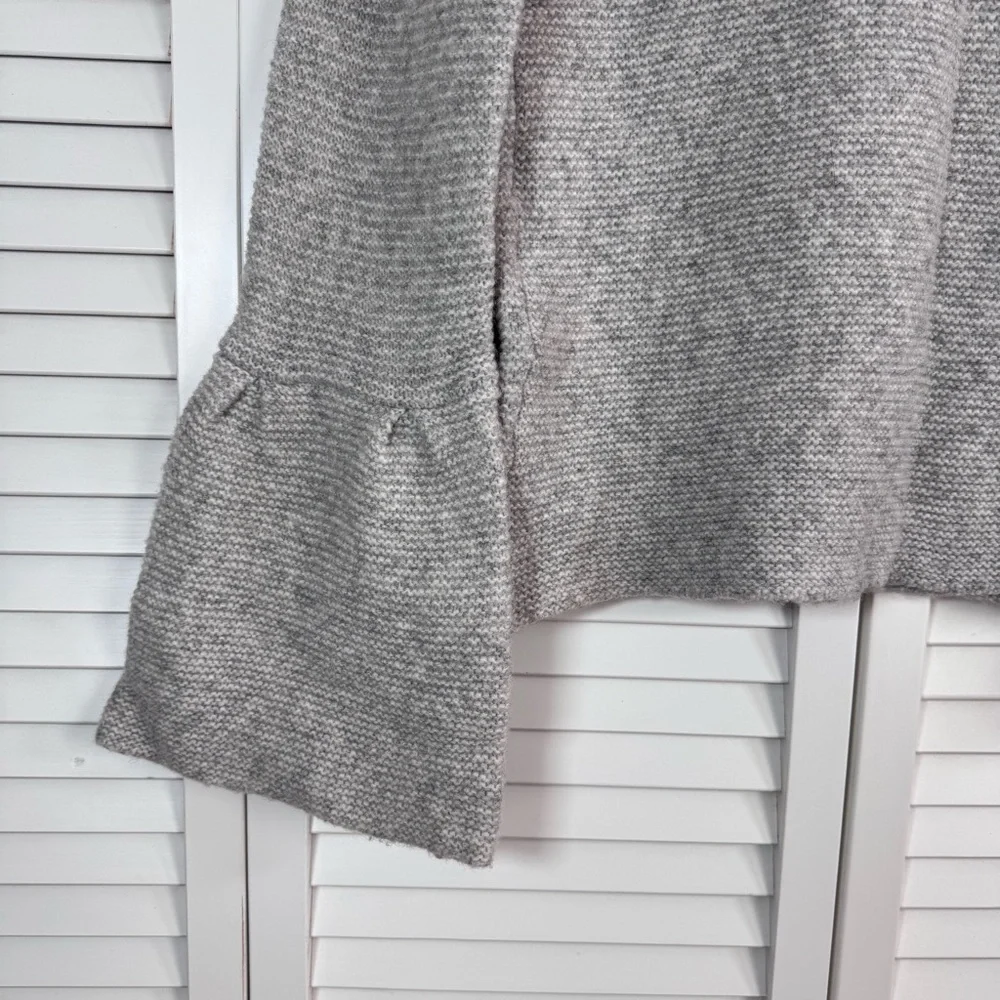 Sundance Wool Alpaca Blend Bell Sleeve Crew Neck Gray Sweater Size Medium
